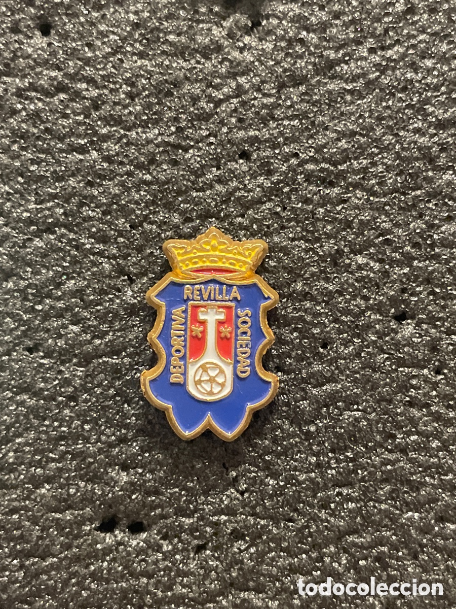 Sammelleidenschaft Sport: Pin 23 S.D. REVILLA - Revilla de Camargo (Cantabria)
