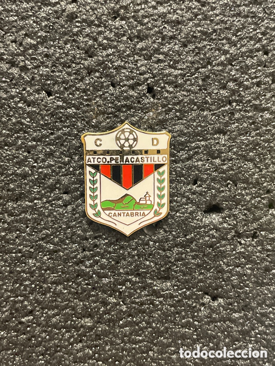 Sammelleidenschaft Sport: Pin 26 C.D. ATLETICO PE&Ntilde;ACASTILLO - Pe&ntilde;acastillo (Cantabria)