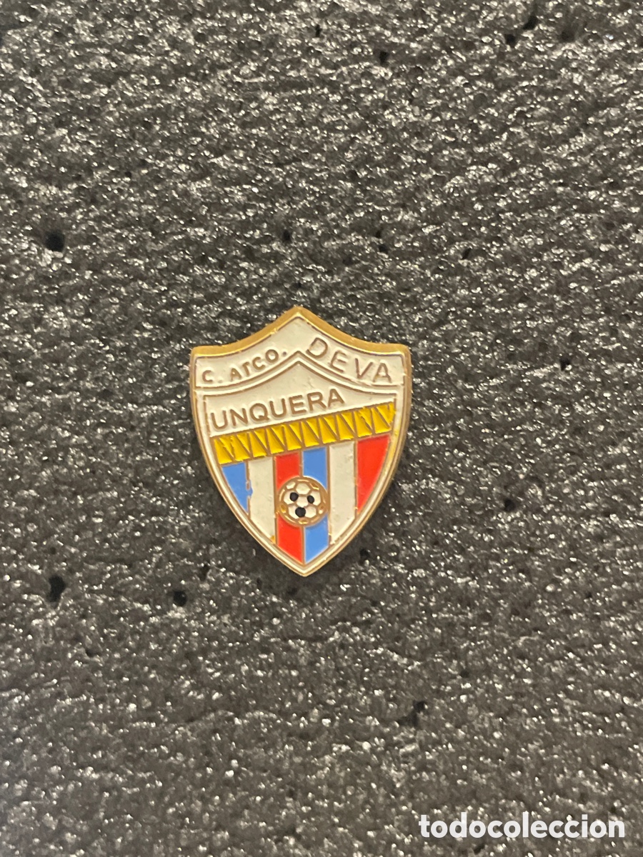 Sammelleidenschaft Sport: Pin 27 CLUB ATLETICO DEVA - Unquera (Cantabria)