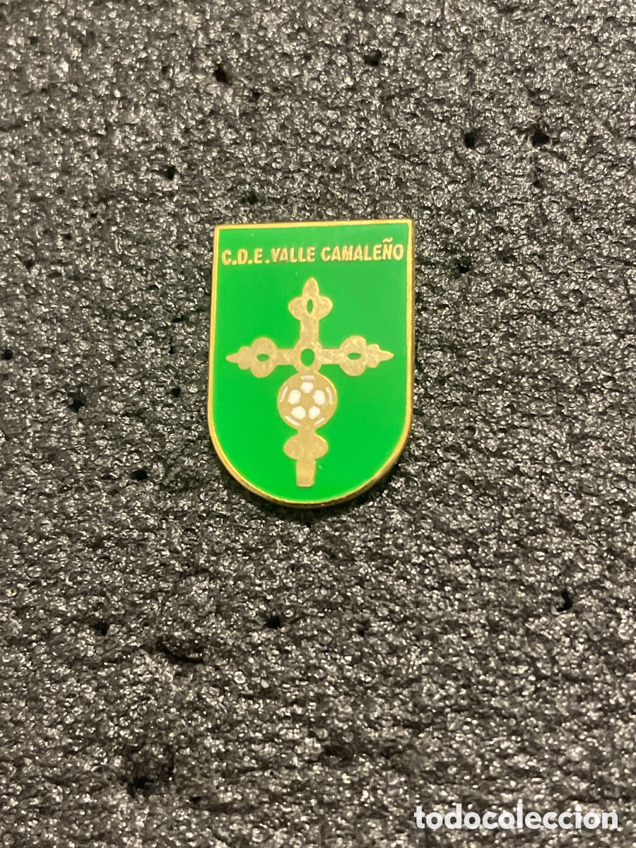 Collectionnisme sportif: Pin 63 C.D.E. VALLE CAMALE&Ntilde;O - Potes (Cantabria)