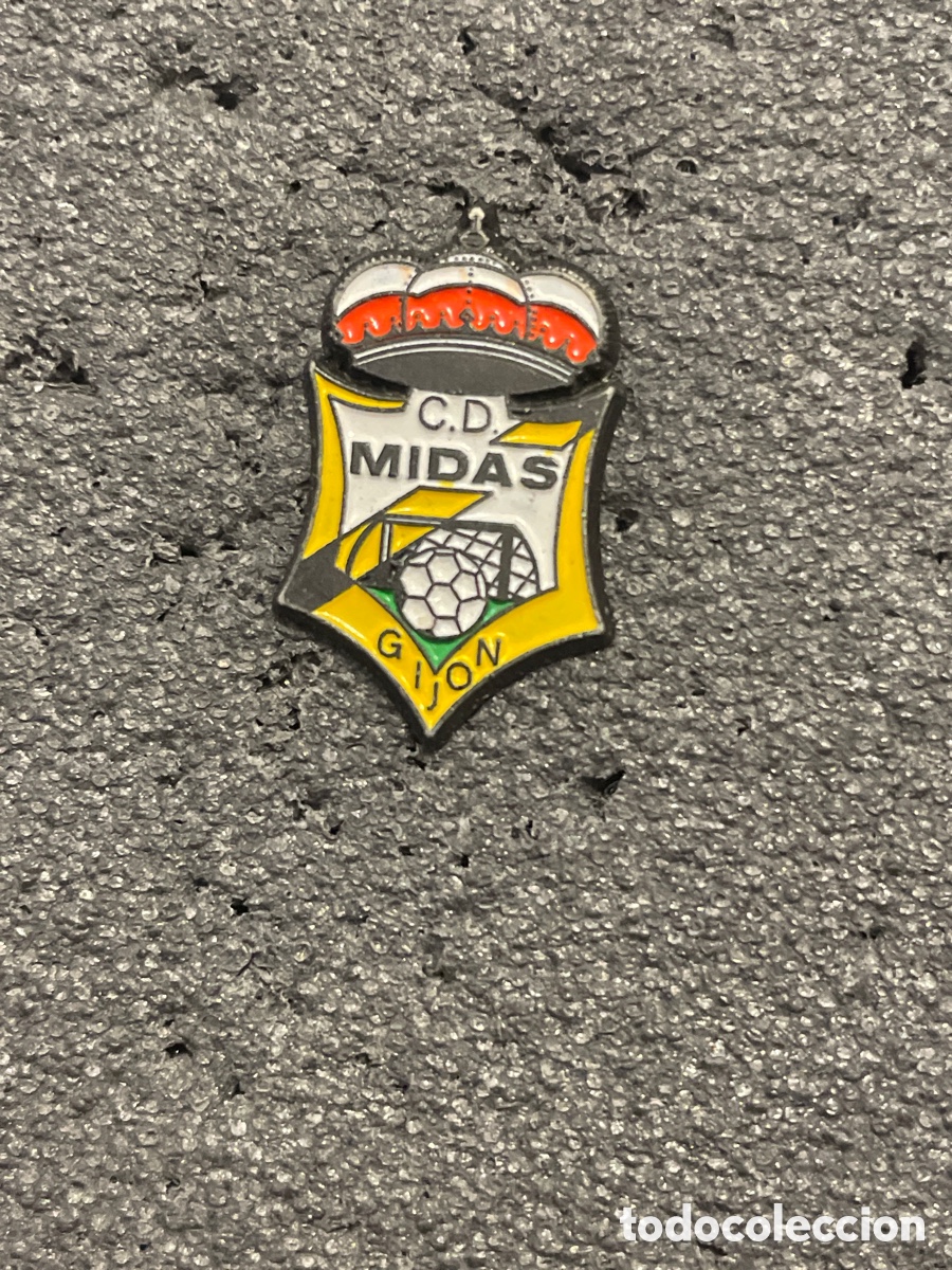 Collezionismo sportivo: Pin 80 C.D. MIDAS - Gijon (Asturias)
