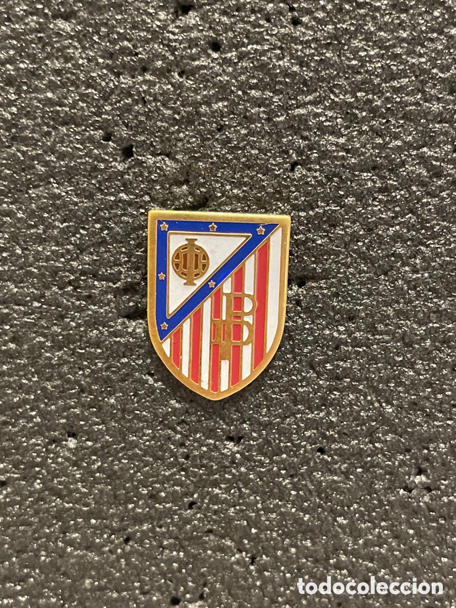 Collezionismo sportivo: Pin 97 DEPORTIVO PILO&Ntilde;ESA - Infiesto (Asturias)