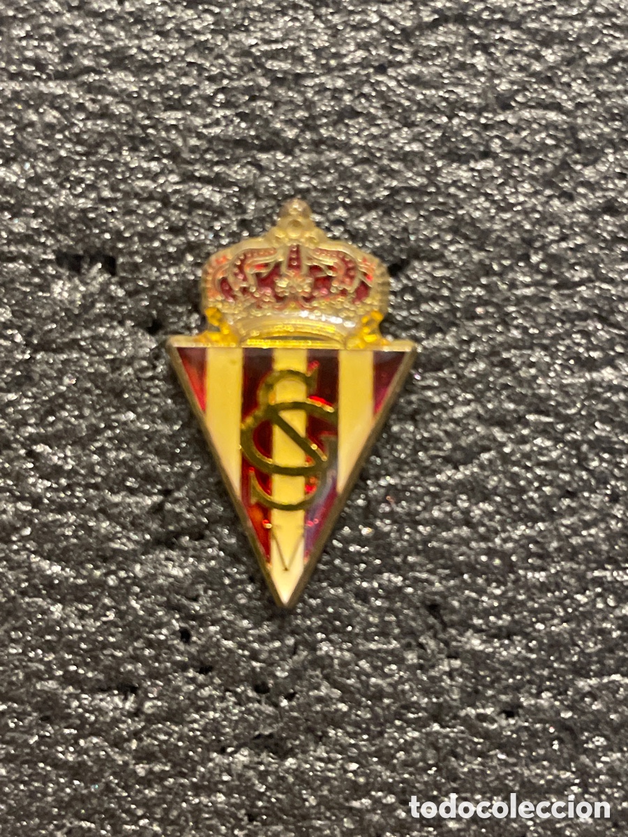 Collectionnisme sportif: Pin 101 REAL SPORTING DE GIJON (Veteranos) - Gijon (Asturias)