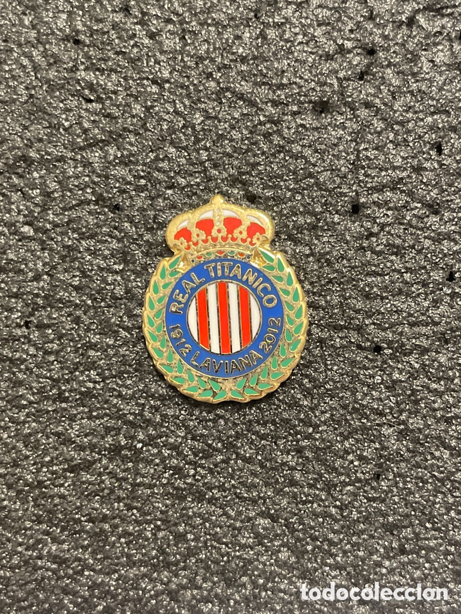 Coleccionismo deportivo: Pin 117 REAL TITANICO - Pola de Laviana (Asturias)