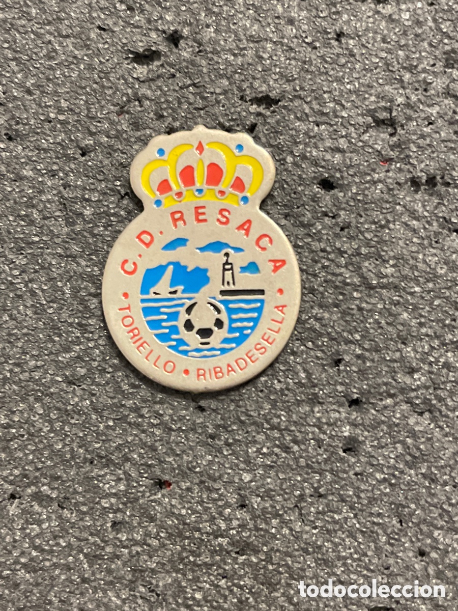 Sammelleidenschaft Sport: Pin 208 C.D. RESACA - Ribadesella (Asturias)