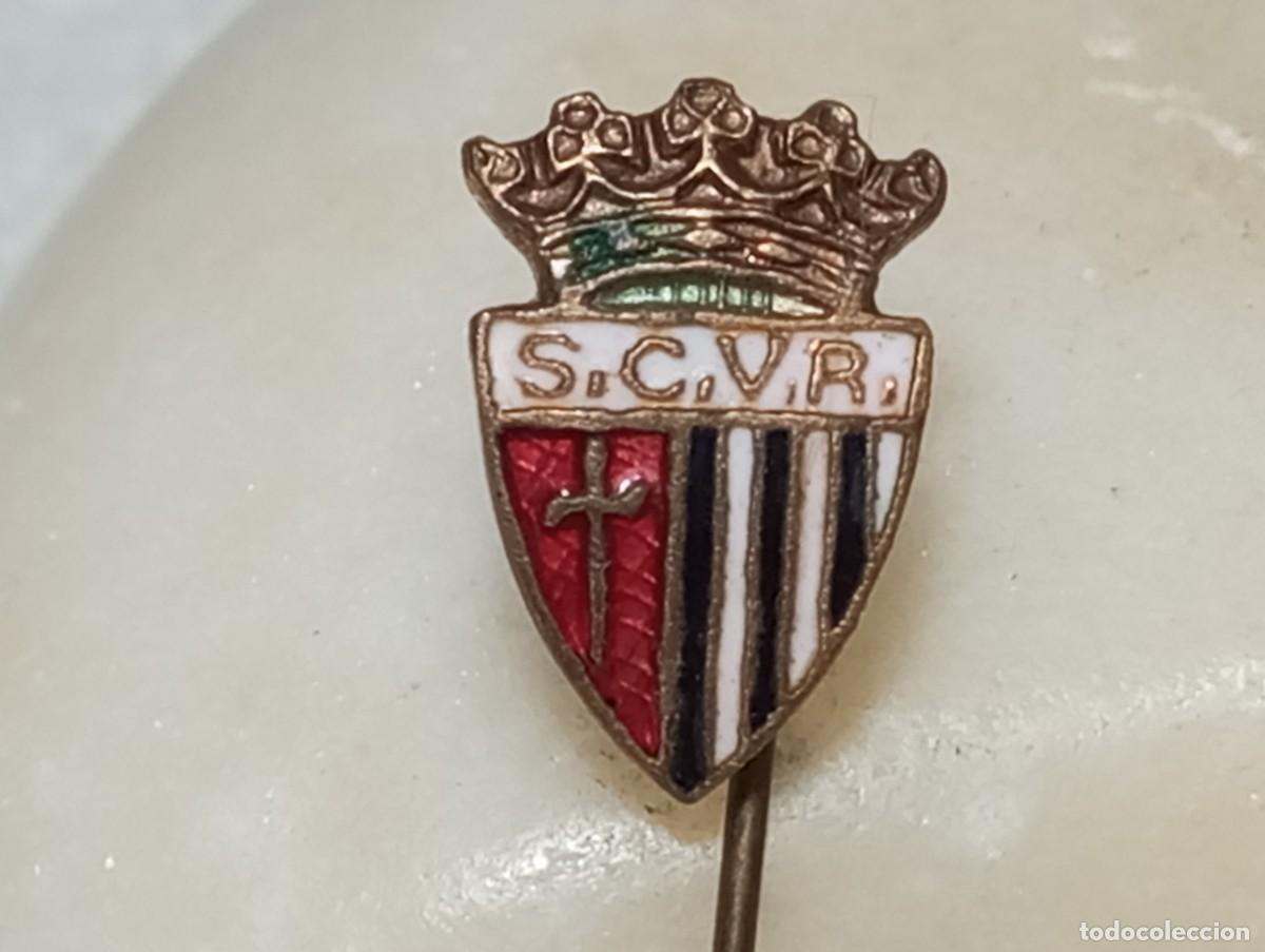 Collezionismo sportivo: ANTIGUO PIN INSIGNIA DE ALFILER DEL EQUIPO DE FUTBOL SPORTING CLUB VILA - REAL PORTUGAL A&Ntilde;OS 60