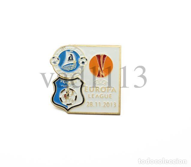 Sammelleidenschaft Sport: Badge Pin: UEFA Europa League 2013-14 FC Dnipro Ukraine - CS Pandurii Targu Jiu Romania