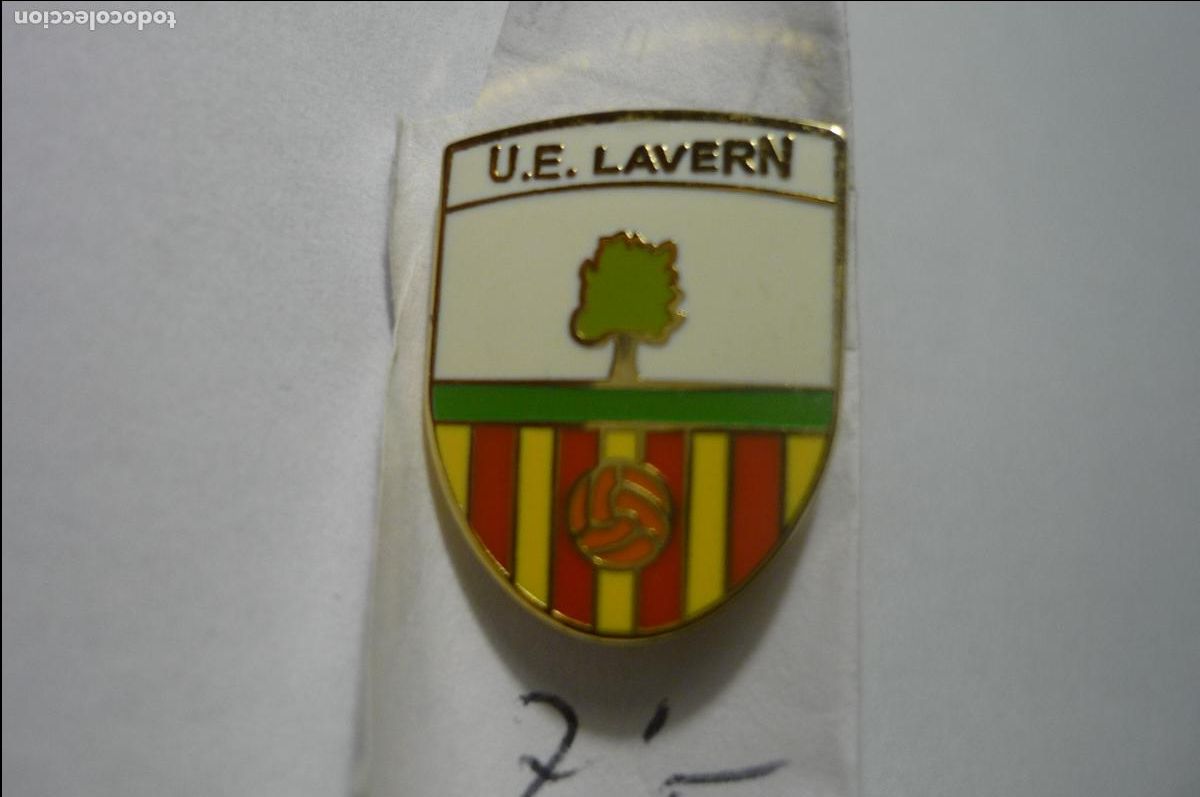Sammelleidenschaft Sport: pin futbol ue lavern