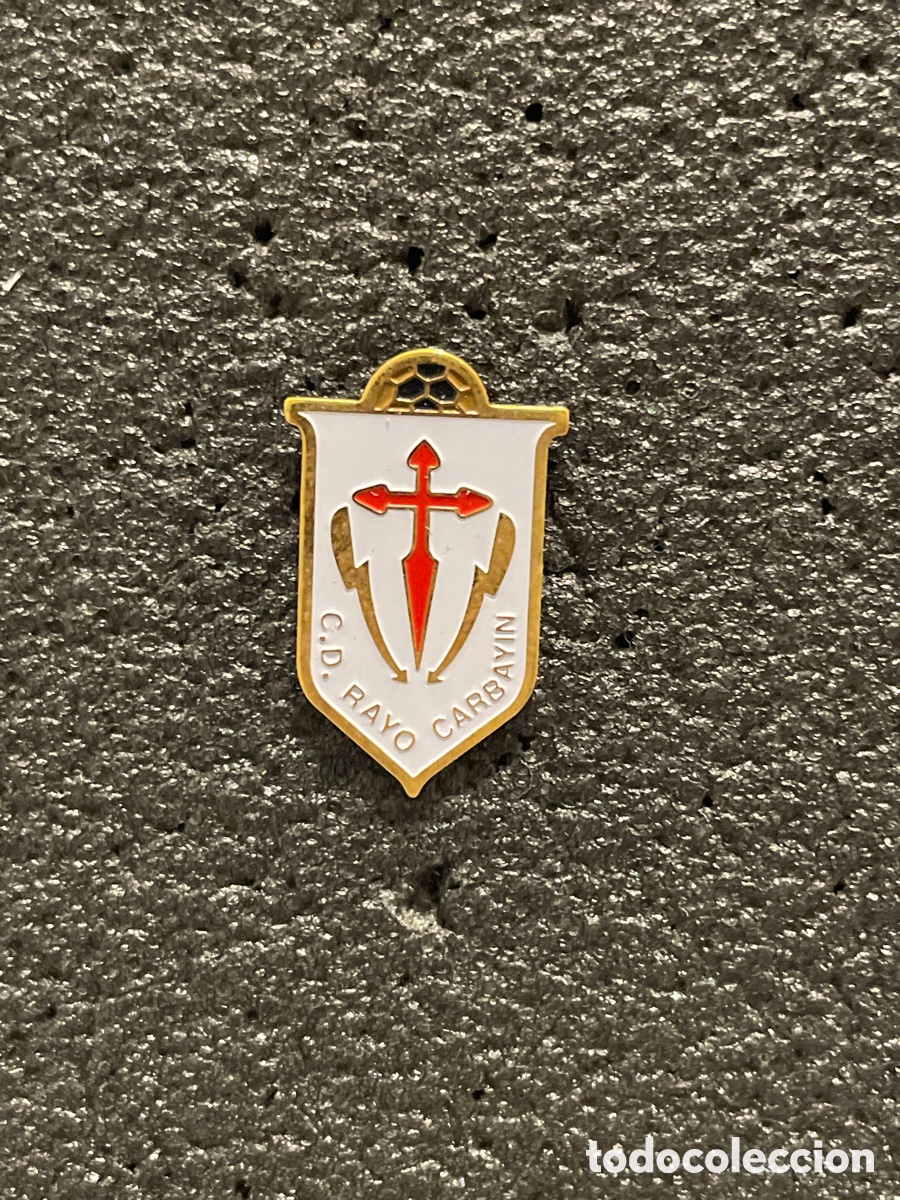 Sammelleidenschaft Sport: Pin 294 C.D. RAYO CARBAYIN - Siero (Asturias)
