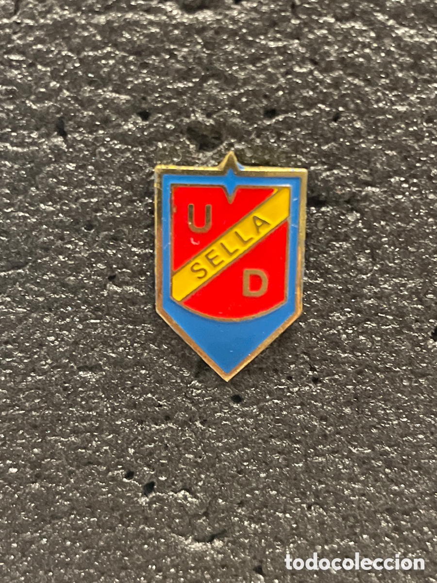 Sammelleidenschaft Sport: Pin 311 U.D. SELLA - Oviedo (Asturias)