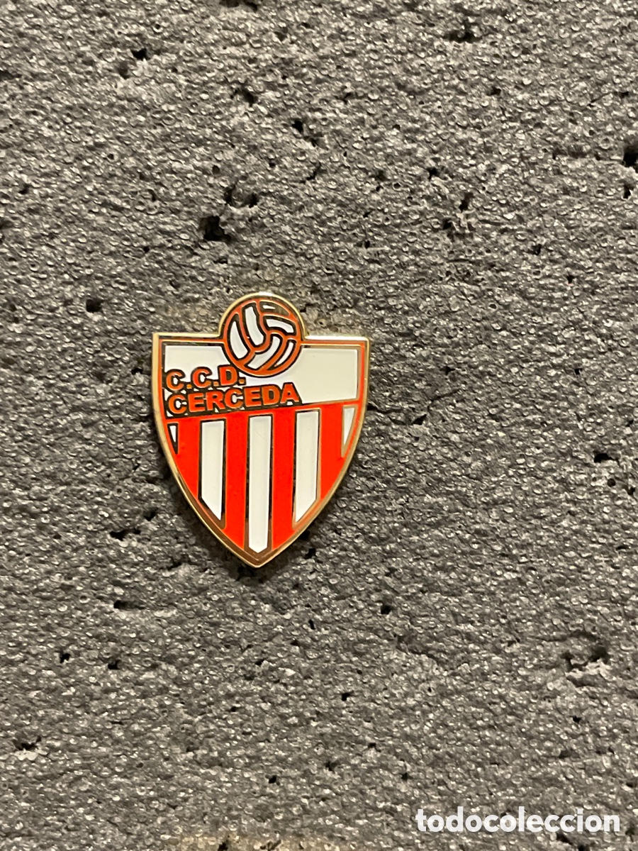 Collezionismo sportivo: Pin 55 CERCEDA C.D. - Cerceda (La Coru&ntilde;a)