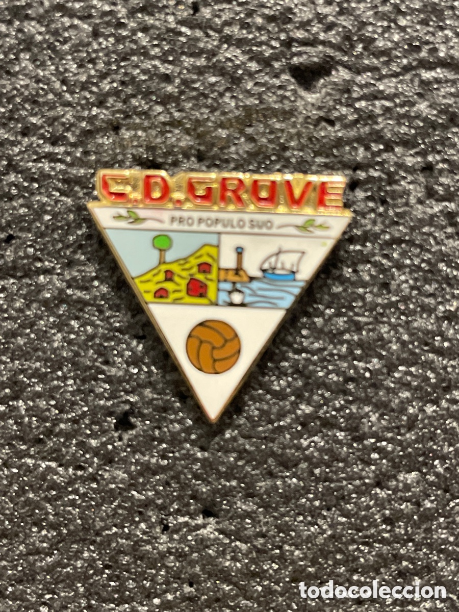 Collezionismo sportivo: Pin 68 C.D. GROVE - O Grove (Pontevedra)