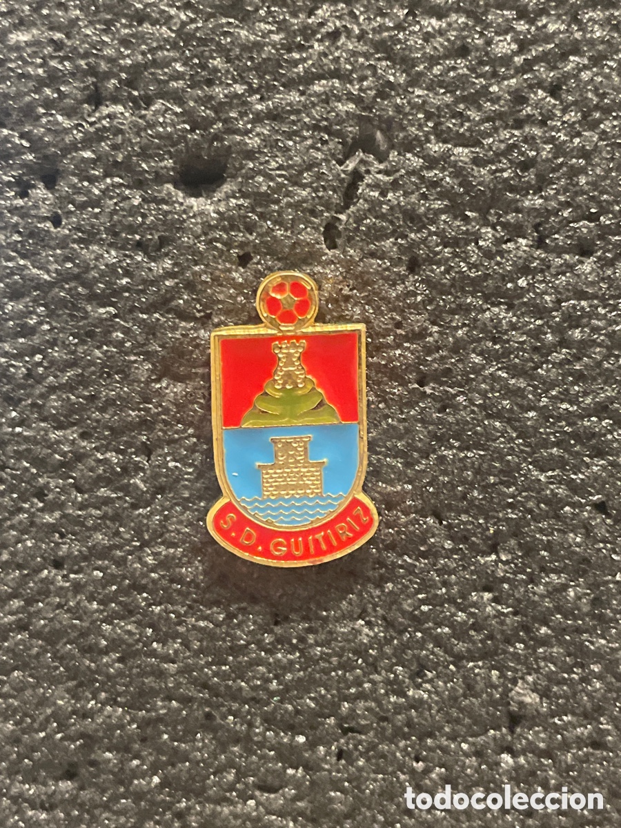 Sammelleidenschaft Sport: Pin 84 S.D. GUITIRIZ - Guitiriz (Lugo)