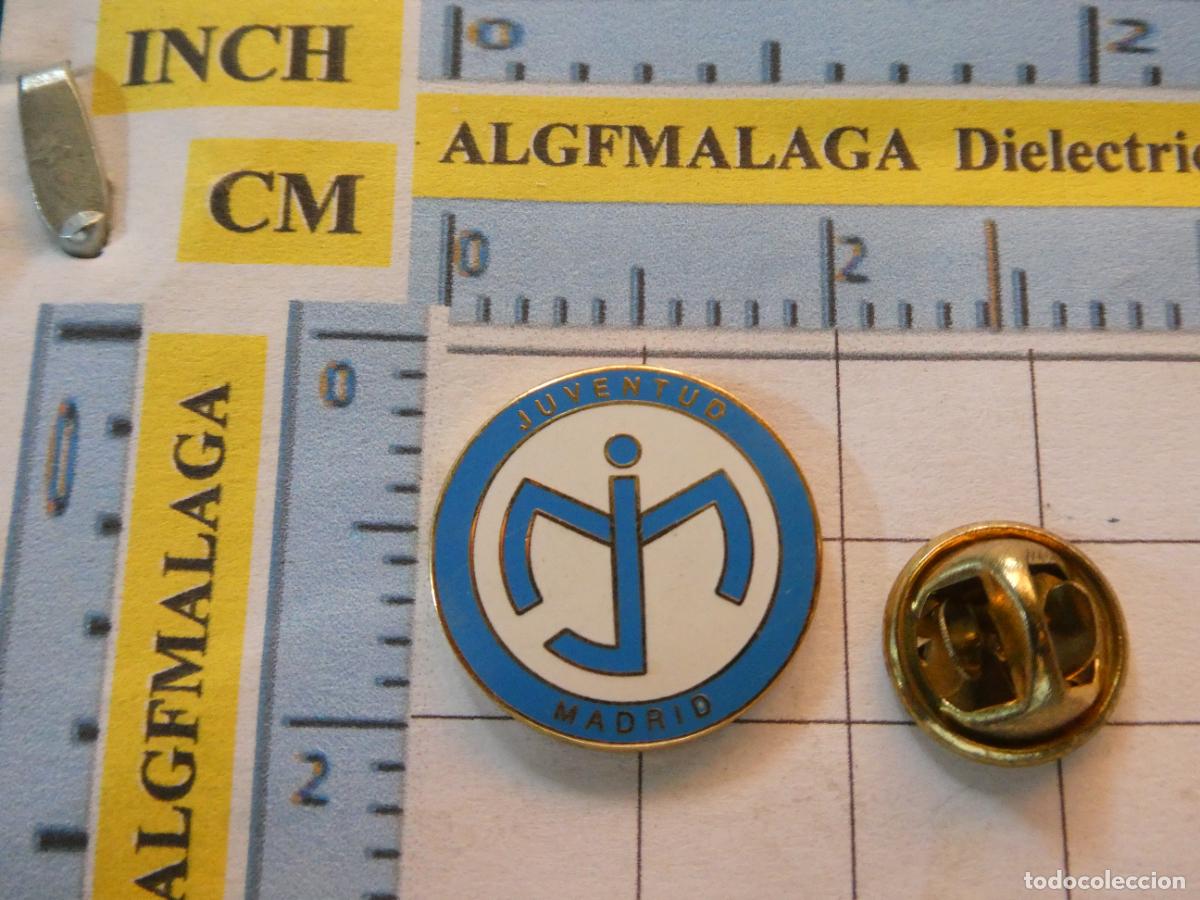 Sammelleidenschaft Sport: PIN DE DEPORTES. F&Uacute;TBOL. JUVENTUD MADRID. ESCUDO EQUIPO