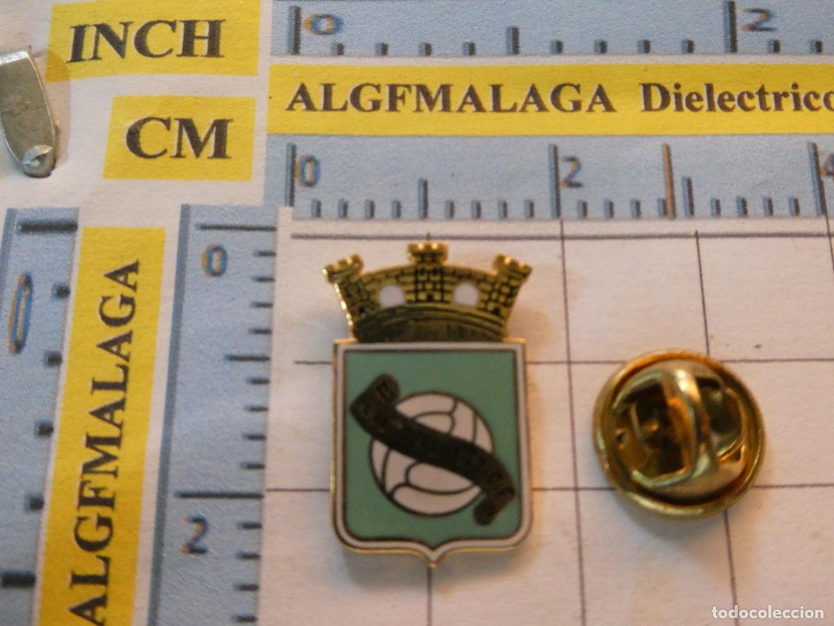 Collezionismo sportivo: PIN DE DEPORTES. F&Uacute;TBOL. REYES DEPORTIVO CF. ESCUDO EQUIPO