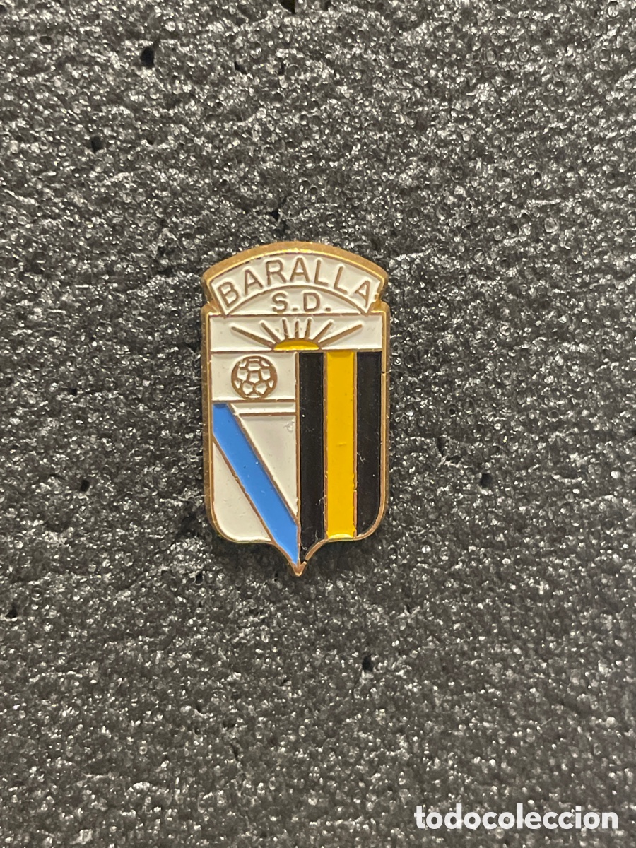 Collezionismo sportivo: Pin 167 BARALLA S.D. - Baralla (Lugo)