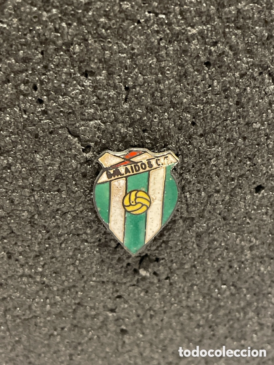 Collezionismo sportivo: Pin 290 BALAIDOS C.F. - Vigo (Pontevedra