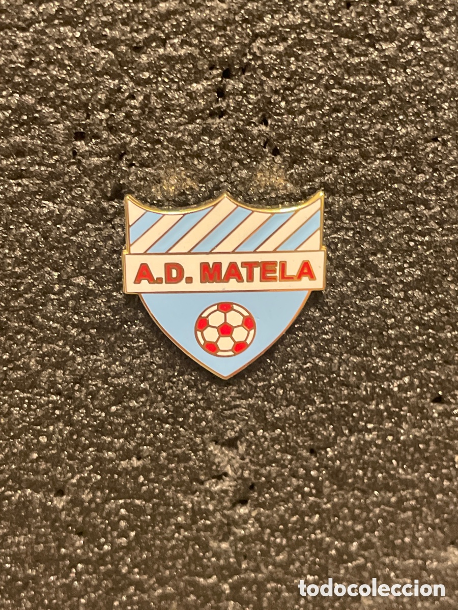 Collezionismo sportivo: Pin 321 A.D. MATELA - Outeiro de Rei (Lugo)