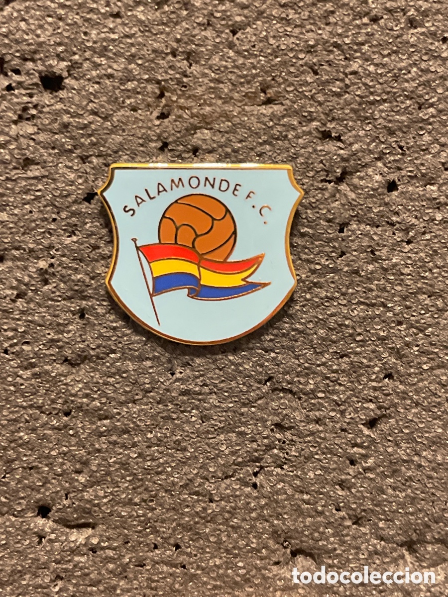 Sammelleidenschaft Sport: Pin 395 SALAMONDE F.C. - Salamonde (Orense)
