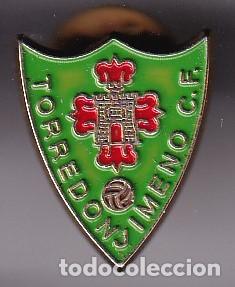 Collezionismo sportivo: PIN DEL EQUIPO DE FUTBOL DEL TORREDON JIMENO (FOOTBALL)