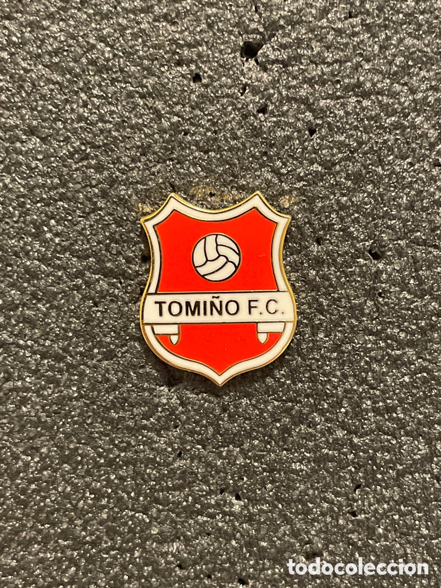 Collezionismo sportivo: Pin 432 TOMI&Ntilde;O F.C. - Tomi&ntilde;o (Pontevedra)