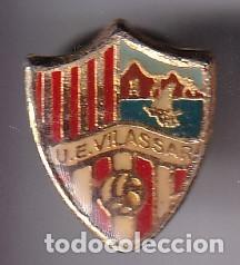 Collezionismo sportivo: PIN DEL EQUIPO DE FUTBOL DEL VILASSAR (FOOTBALL)
