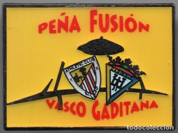 Collezionismo sportivo: PINS FUTBOL-PE&Ntilde;AS ATHLETIC-PE&Ntilde;A FUSION VASCO GADITANA