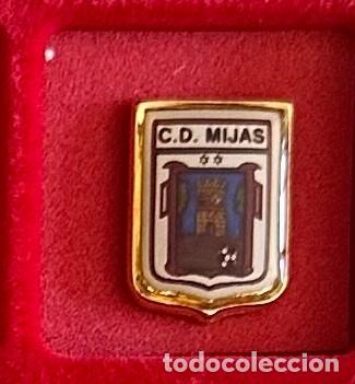 Sammelleidenschaft Sport: Pin de Futbol del Club CD Mijas Malaga