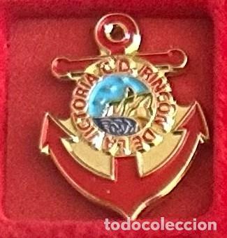 Collezionismo sportivo: Pin de Futbol del Club CD Rincon de la Victoria Malaga