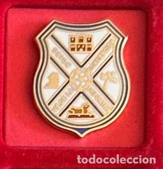 Collezionismo sportivo: Pin de Futbol del Club UD Villanueva de la Concepcion Malaga