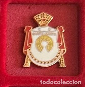 Collezionismo sportivo: Pin de Futbol del Club CD Santa Marta Malaga