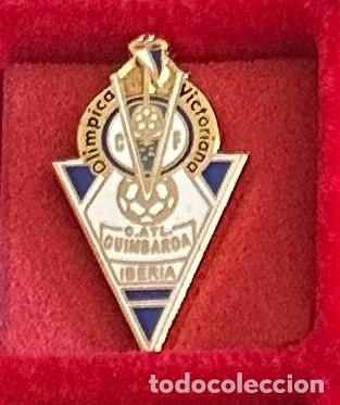 Collezionismo sportivo: Pin de Futbol del Club CF Olimpica Victoriana Malaga