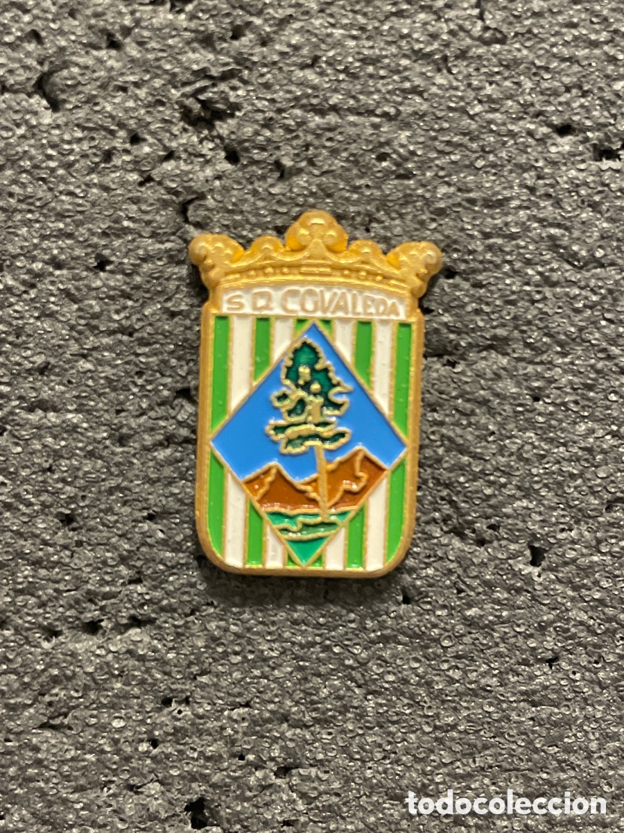 Collezionismo sportivo: Pin 147 S.D. COVALEDA - Covaleda (Soria)