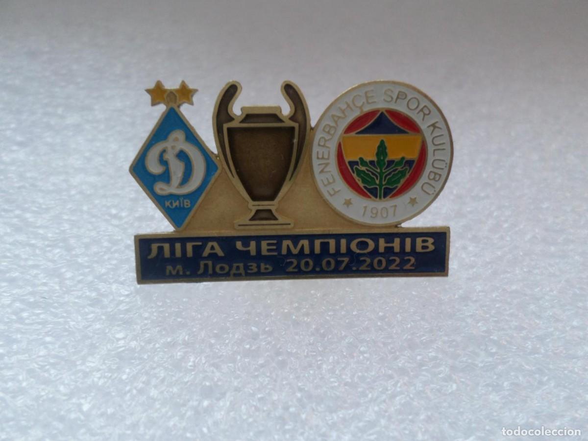 Collezionismo sportivo: Badge Pin: UEFA Champions League 2022-23 FC Dynamo Kyiv Ukraine - Fenerbahce SK Turkey