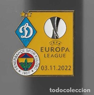 Collezionismo sportivo: Badge Pin: UEFA Champions League 2022-23 FC Dynamo Kyiv Ukraine - Fenerbahce SK Turkey