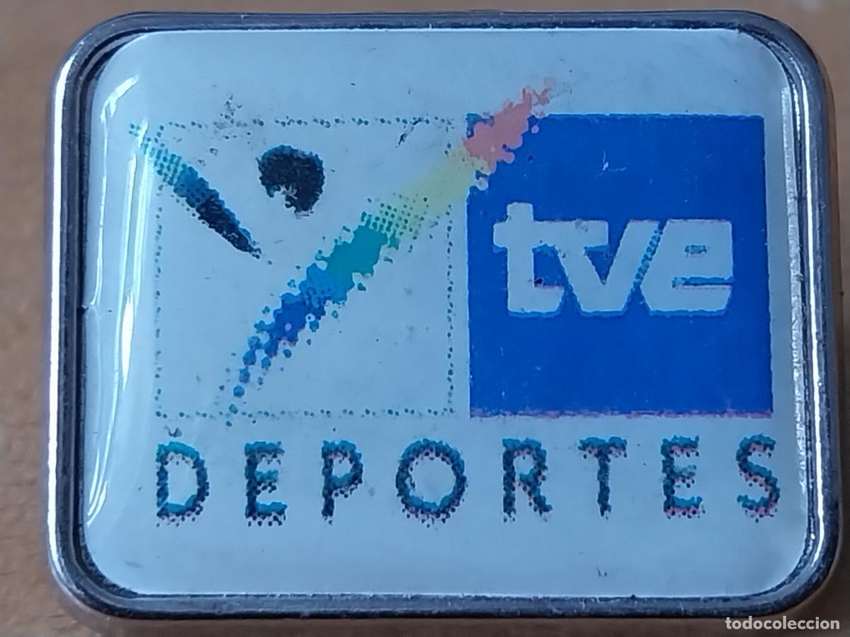 Collezionismo sportivo: TVE SECCION DEPORTE TELEVISION GOTA PIN PINCHO 2CM LARGO