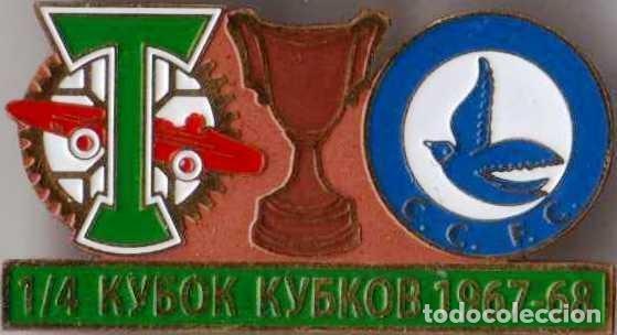Collezionismo sportivo: Badge Pin: UEFA Cup Winners' Cup 1967-68 FC Torpedo Moscow USSR - &rdquo; Cardiff City FC &rdquo; Wales