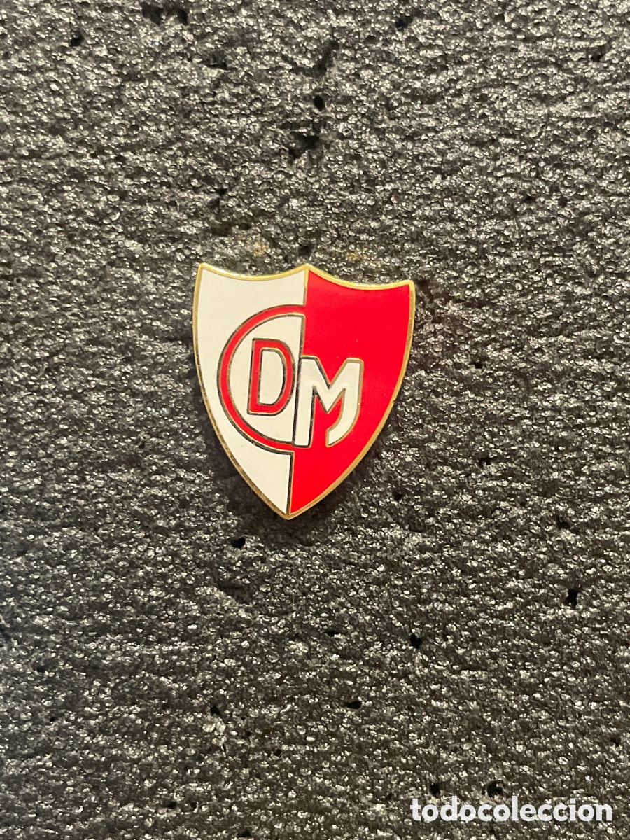 Collezionismo sportivo: Pin 167 C.D. MENES - Villasana de Mena (Burgos)