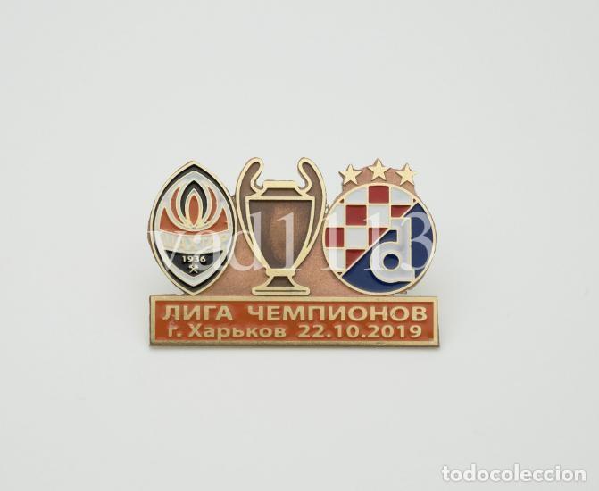 Collezionismo sportivo: Badge Pin: UEFA Champions League 2019-20 Shakhtar Donetsk Ukraine - &rdquo; GNK Dinamo Zagreb &rdquo; Croatia