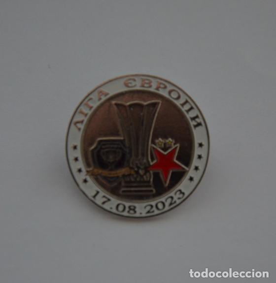 Collezionismo sportivo: Badge Pin: UEFA Europa League 2023-24 FC SC Dnipro-1 Ukraine - SK Slavia Prague Czech Republic