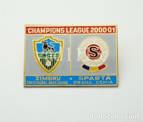 Collezionismo sportivo: Badge Pin: UEFA Champions Cup 2000-01 Zimbru Chisinau Moldova - AC Sparta Praha Czech Republic
