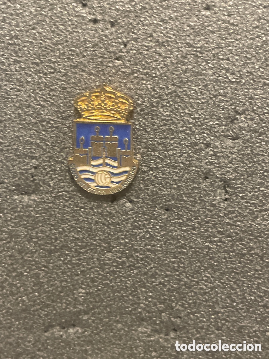 Collectionnisme sportif: Pin 182 CLUB ATLETICO VILLAOBISPO - Villaobispo (Leon)