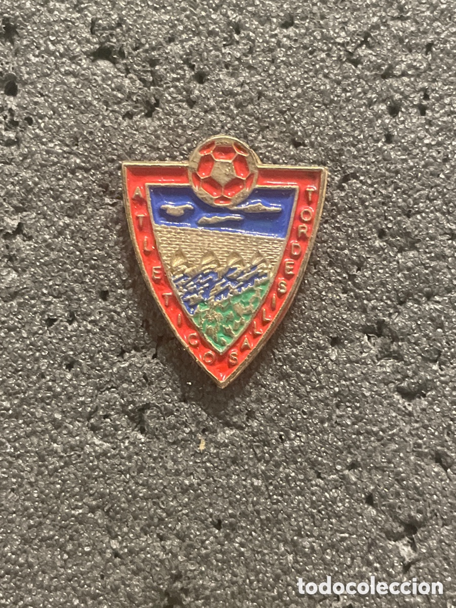Sammelleidenschaft Sport: Pin 202 ATLETICO TORDESILLAS - Tordesillas (Valladolid)