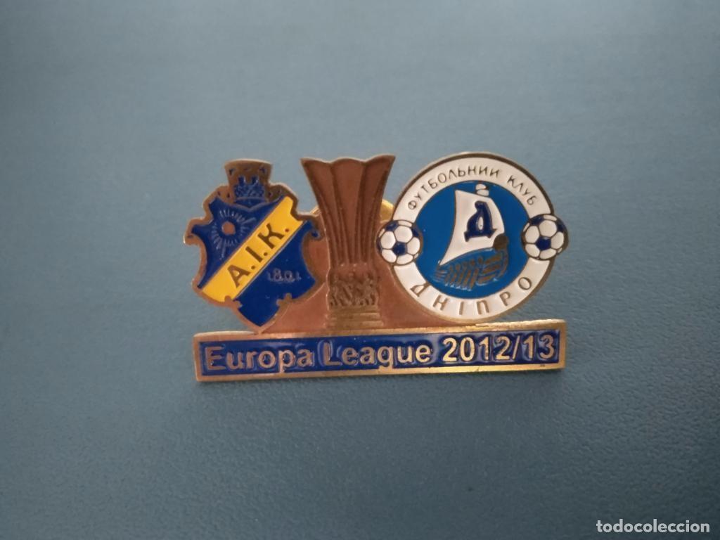 Collezionismo sportivo: Badge Pin: UEFA Europa League 2012-13 Dnipro Ukraine - AIK Sweden