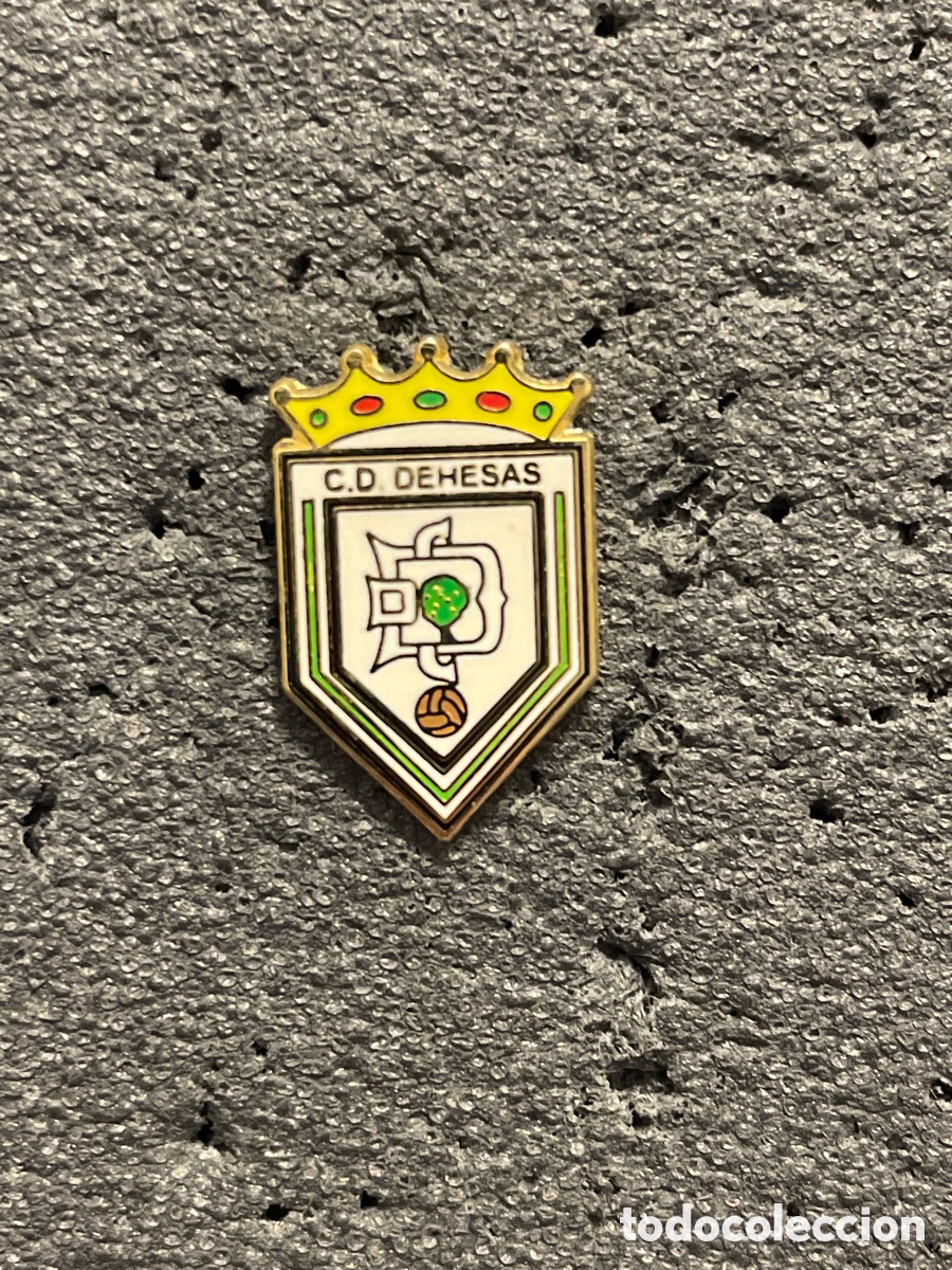 Collezionismo sportivo: Pin 377 C.D. DEHESAS - Ponferrada (Leon)
