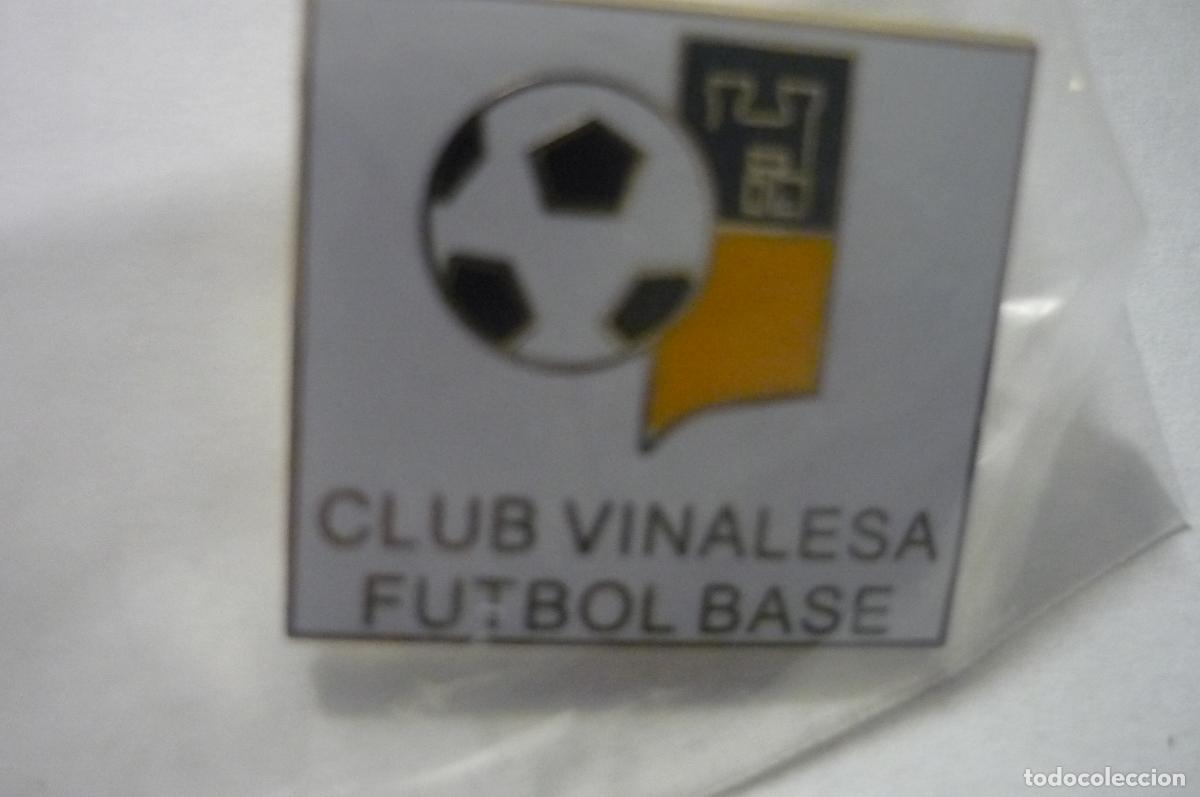 Collezionismo sportivo: pin futbol club vinalesd f.b.