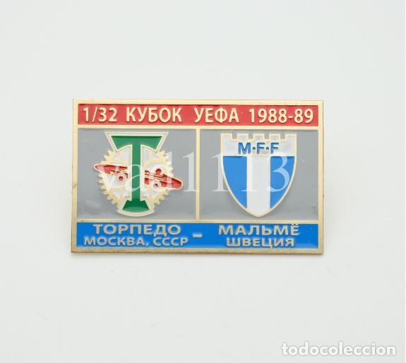 Collezionismo sportivo: Badge Pin: UEFA Cup Winners' Cup 1988-89 Torpedo Moscow USSR - &rdquo; Malm&ouml; FF &rdquo; Sweden