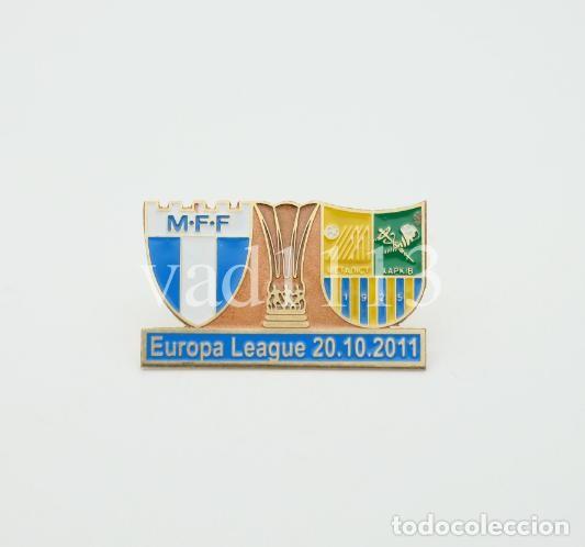Collezionismo sportivo: Badge Pin: UEFA Europa League 2011-12 &rdquo; Malm&ouml; FF &rdquo; Sweden - FC Metalist Kharkiv Ukraine