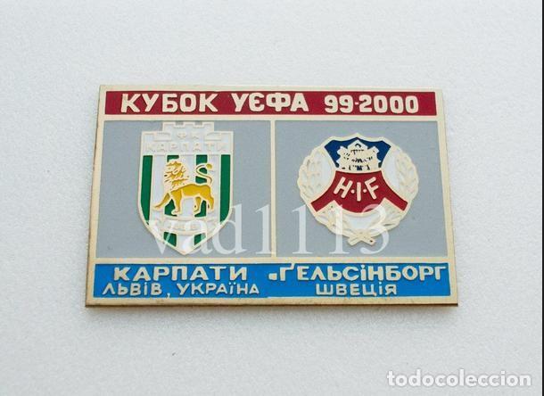 Collezionismo sportivo: Badge Pin: UEFA CUP 1999-00 FC Karpaty Lviv Ukraine - &rdquo; Halmstads BK &rdquo; Sweden
