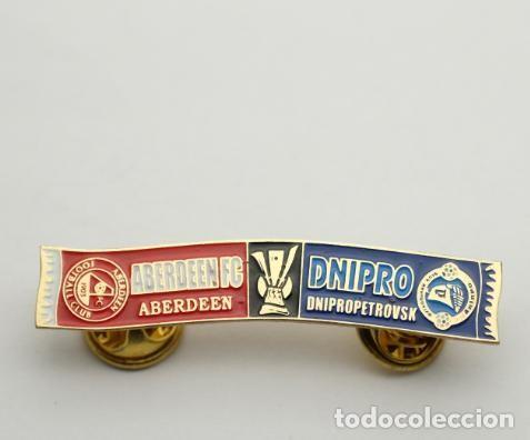 Collezionismo sportivo: Badge Pin: UEFA CUP 2007-08 &rdquo; Aberdeen FC &rdquo; Scotland - FC Dnipro Ukraine